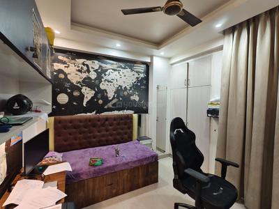 Bedroom Image of 1450 Sq.ft 3 BHK Apartment / Flat for rent in Meenal Balmukanda Residency, Raj Nagar Extension Ghaziabad for Rs. 28000