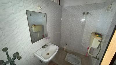 Image of 1250 Sq.ft 2.5 BHK Builder Floor for rent in Sikandra, Agra for Rs. 17000