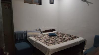 Bedroom Image of 1000 Sq.ft 2.5 BHK Builder Floor for rent in Sector 6 Gurgaon for Rs. 16000