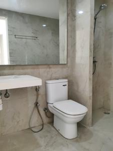 Bedroom Four Image of 2200 Sq.ft 4 BHK Apartment / Flat for sale in Lake Enclave, Hiranandani Estate Thane for Rs. 75000000