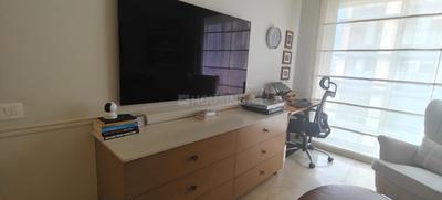 Image of 930 Sq.ft 2 BHK Apartment / Flat for sale in Khar West, Mumbai for Rs. 50000000