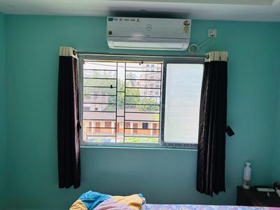 Bedroom Image of 900 Sq.ft 2 BHK Apartment / Flat for rent in Picnic Garden Kolkata for Rs. 27000