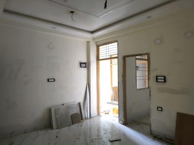Living Room Image of 900 Sq.ft 3 BHK Builder Floor for sale in DLF Ankur Vihar Ghaziabad for Rs. 3556098