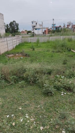 Azad Vihar Colony near Azad guest house Main Image 1