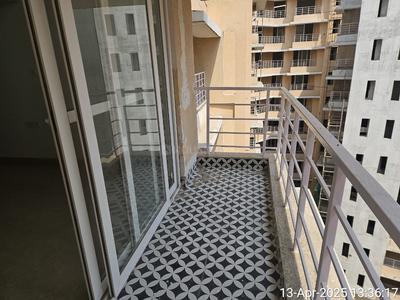 Balcony Image of 5150 Sq.ft 5 BHK Apartment / Flat for sale in Parsvnath La Tropicana, Timarpur New Delhi for Rs. 82400000