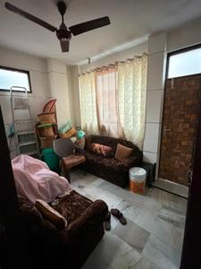 Bedroom Image of 1000 Sq.ft 3 BHK Builder Floor for sale in Moti Nagar New Delhi for Rs. 8500000