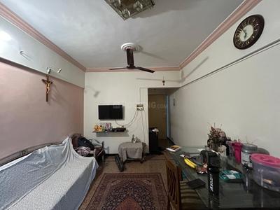 Hall Image of 570 Sq.ft 1 BHK Apartment / Flat for sale in Ekta Vivek Apartments, Dahisar West Mumbai for Rs. 11500000