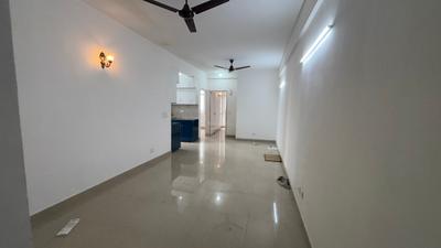 Living Room Image of 1112 Sq.ft 2 BHK Apartment / Flat for rent in Suncity Avenue 76, Sector 76 Gurgaon for Rs. 23000