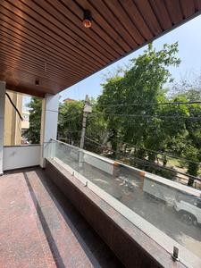 Balcony Image of 1800 Sq.ft 3 BHK Builder Floor for sale in Vaishali Ghaziabad for Rs. 18400000