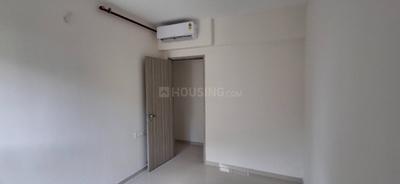Bedroom Image of 670 Sq.ft 2 BHK Apartment / Flat for sale in Rustomjee La Familia, Thane West Thane for Rs. 15900000