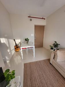 Bedroom Image of 700 Sq.ft 2 BHK Apartment / Flat for rent in Prabhadevi Mumbai for Rs. 150000