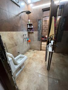 Image of 1500 Sq.ft 3 BHK Builder Floor for rent in Mansarover Garden, New Delhi for Rs. 60000