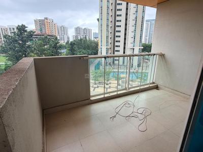 Balcony Image of 1400 Sq.ft 2 BHK Apartment / Flat for sale in Amanora Aspire Towers, Hadapsar Pune for Rs. 17500000