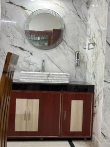 Bathroom Image of 1600 Sq.ft 3 BHK Apartment / Flat for rent in Narayanguda Hyderabad for Rs. 38000
