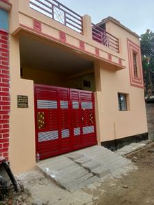 Image of 750 Sq.ft 2 BHK Independent House for rent in Padri Bazaar, Gorakhpur for Rs. 8000
