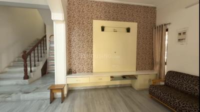 Hall Image of 4000 Sq.ft 4 BHK Independent House for sale in Sanjaynagar Bengaluru for Rs. 180000000