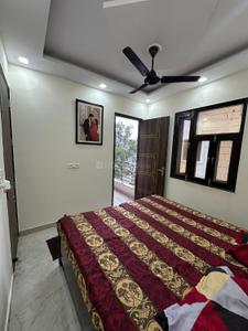 Bedroom Image of 1076 Sq.ft 4 BHK Apartment / Flat for sale in Mukundpur New Delhi for Rs. 5500000