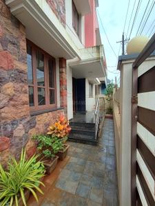Image of 950 Sq.ft 2 BHK Builder Floor for rent in Hanuman Nagar, Belagavi for Rs. 15000