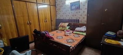 Bedroom Image of 2500 Sq.ft 6 BHK Duplex for sale in RWA BK Dutt Colony, BK Dutt Colony New Delhi for Rs. 21000000