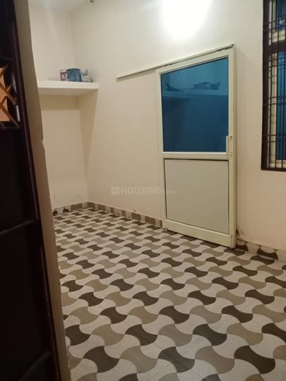 Mahaveer, Morar Bedroom 1