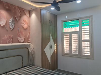 Bedroom Image of 600 Sq.ft 2 BHK Builder Floor for rent in Dwarka Mor New Delhi for Rs. 20000