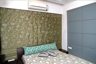 Bedroom Image of 3000 Sq.ft 4 BHK Apartment / Flat for rent in Indraprasth Kadamb, Prahlad Nagar Ahmedabad for Rs. 68000