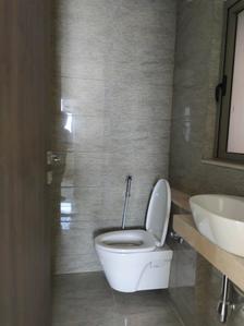 Common Bathroom Image of 1050 Sq.ft 2 BHK Apartment / Flat for sale in Sheth Auris Bliss, Malad West Mumbai for Rs. 19000000