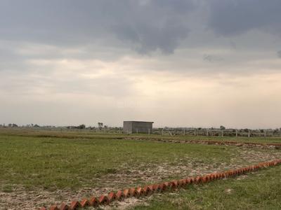 Image of 900 Sq.ft Residential Plot / Land for sale in Noida Extension, Greater Noida for Rs. 800000