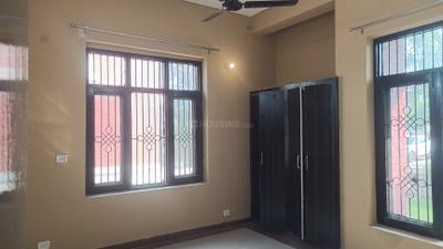 Bedroom Image of 2600 Sq.ft 2.5 BHK Independent House for rent in IFS Villa, IFS Villas Greater Noida for Rs. 29000