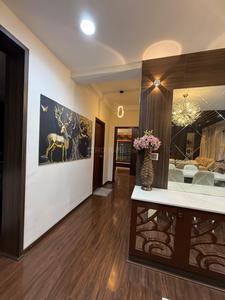 3.5 BHK Flat