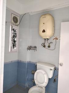 Common Bathroom Image of 2100 Sq.ft 4 BHK Apartment / Flat for sale in Meera Bai Apartments, Sector 5 Dwarka New Delhi for Rs. 27500000