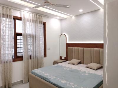 Bedroom Image of 1500 Sq.ft 4 BHK Builder Floor for sale in Suraj Vihar New Delhi for Rs. 14500000