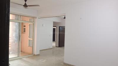 Living Room Image of 1500 Sq.ft 3 BHK Apartment / Flat for rent in Keltech Golf Vista, Crossings Republik Ghaziabad for Rs. 25000