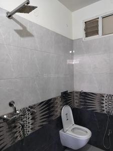 Bathroom Image of 1400 Sq.ft 3 BHK Builder Floor for rent in Mansarovar Extension Jaipur for Rs. 26000