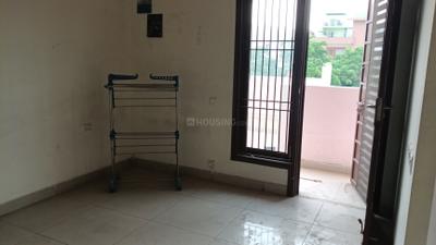 Bedroom Image of 2000 Sq.ft 2.5 BHK Builder Floor for rent in UCHDPL Sector 3 Wave Floors, Wave City Ghaziabad for Rs. 20000