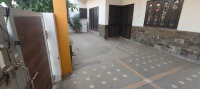 Balcony Image of 2000 Sq.ft 3 BHK Independent House for rent in Shastri Nagar Meerut for Rs. 25000