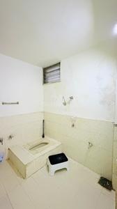 Bathroom Image of 578 Sq.ft 1 BHK Apartment / Flat for rent in Ghatlodiya Ahmedabad for Rs. 15000