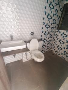 Bathroom Image of 2900 Sq.ft 4.5 BHK Apartment / Flat for rent in Bramha The Collection, Wadgaon Sheri Pune for Rs. 120000