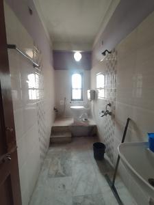 Bathroom Image of 1250 Sq.ft 2 BHK Independent House for rent in Ulubari Guwahati for Rs. 18000