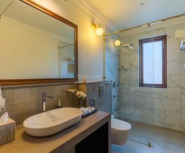 Bathroom Image of 3553 Sq.ft 4 BHK Villa for sale in Nachinola Goa for Rs. 75000000