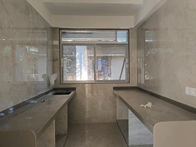 Kitchen Image of 750 Sq.ft 2 BHK Apartment / Flat for rent in Vile Parle East Mumbai for Rs. 85000