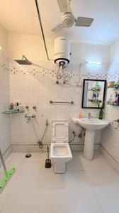 Image of 2376 Sq.ft 8 BHK Independent House for sale in DLF City Floor Phase 2, DLF Phase 2, Gurgaon for Rs. 127500000