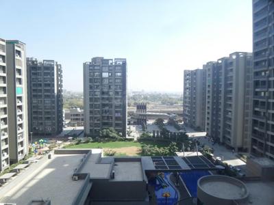 Image of 2950 Sq.ft 4 BHK Apartment / Flat for sale in Iscon Platinum, Bopal, Ahmedabad for Rs. 22000000