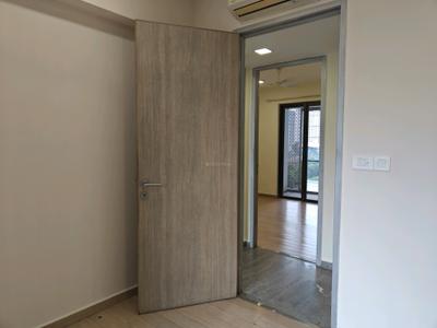 Bedroom Image of 1200 Sq.ft 3 BHK Apartment / Flat for sale in Lodha New Cuffe Parade Lodha Evoq by Lodha Group, Sion Mumbai for Rs. 45000000