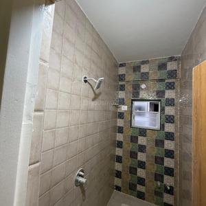 Bathroom Image of 1150 Sq.ft 2 BHK Apartment / Flat for rent in Lakeshore Oasis, Besa Nagpur for Rs. 14500
