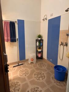 Bathroom Image of 1575 Sq.ft 3.5 BHK Independent House for rent in Dev Nagar Sonipat for Rs. 15000