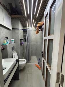 Bathroom Image of 1600 Sq.ft 3 BHK Builder Floor for sale in Tangra Kolkata for Rs. 12300000
