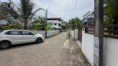 Image of 4356 Sq.ft Residential Plot / Land for sale in Vyttila, Kochi for Rs. 20500000