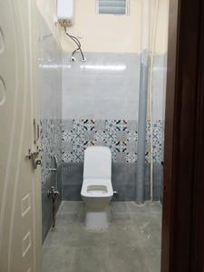 Common Bathroom Image of 850 Sq.ft 1 BHK Apartment / Flat for rent in Kondapur Hyderabad for Rs. 23000
