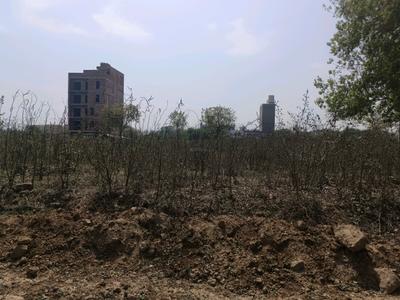 Image of 60 Sq.ft Residential Plot / Land for sale in Rohini Sector 28, New Delhi for Rs. 15600000